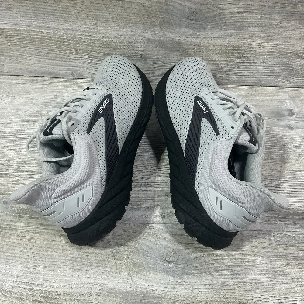 Brooks Anthem 6 Mens Running Shoes Sneakers Grey Black 1104141D085 Size 15 D